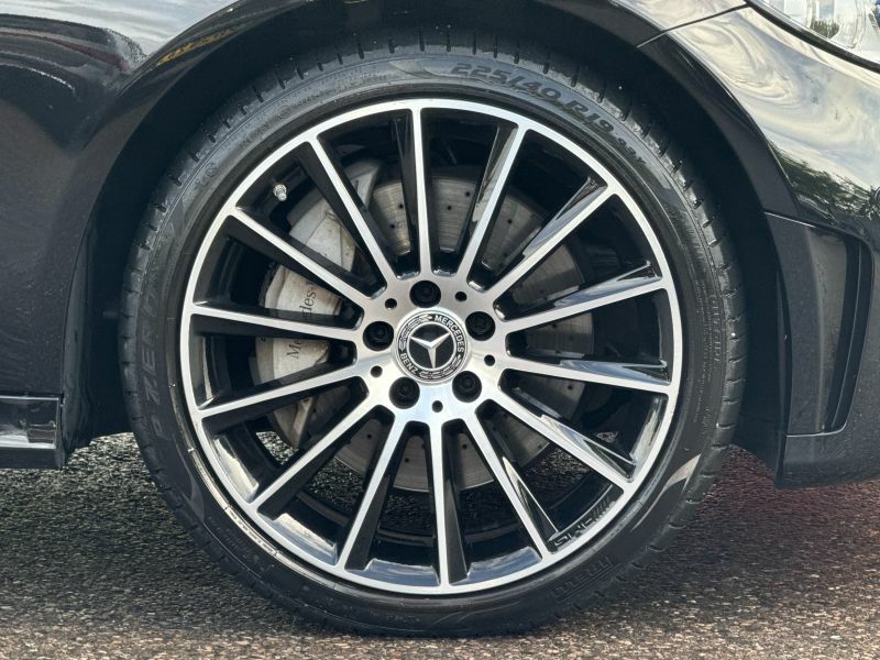 Mercedes-Benz C Class Coupe YE23DWG Black #4