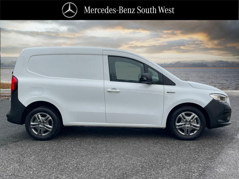 Mercedes-Benz 45Kwh Pro L1 WD75UEZ White #3