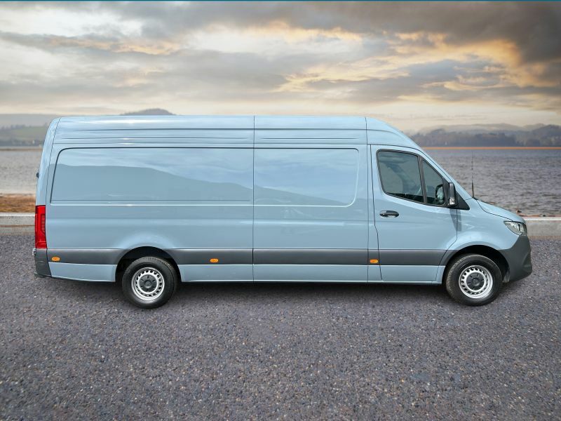 Mercedes-Benz Sprinter 2.0 315 Cdi Pro G-tronic Rwd L3 H2 Euro 6 S S KP75CPF Blue #5