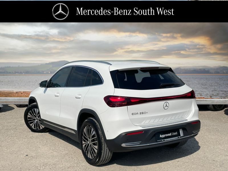 Mercedes-Benz EQA Suv KP74FFL White #2