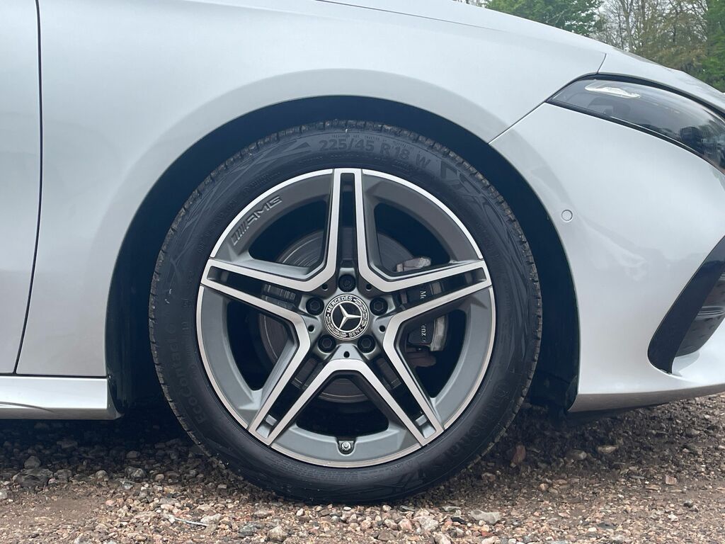 Mercedes-Benz A Class 1.3 A200h Mhev Amg Line Executive 7G-dct Euro 6 KW23DWN Silver #4