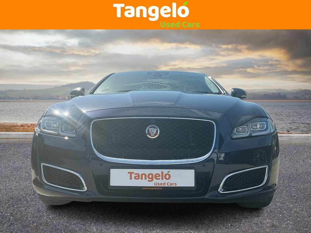 Jaguar XJ 3.0D V6 R-sport Saloon Black #11