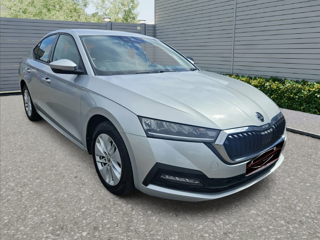 Skoda Octavia 1.0 Tsi E-tec Mhev Se Hatchback Hybrid Silver #3
