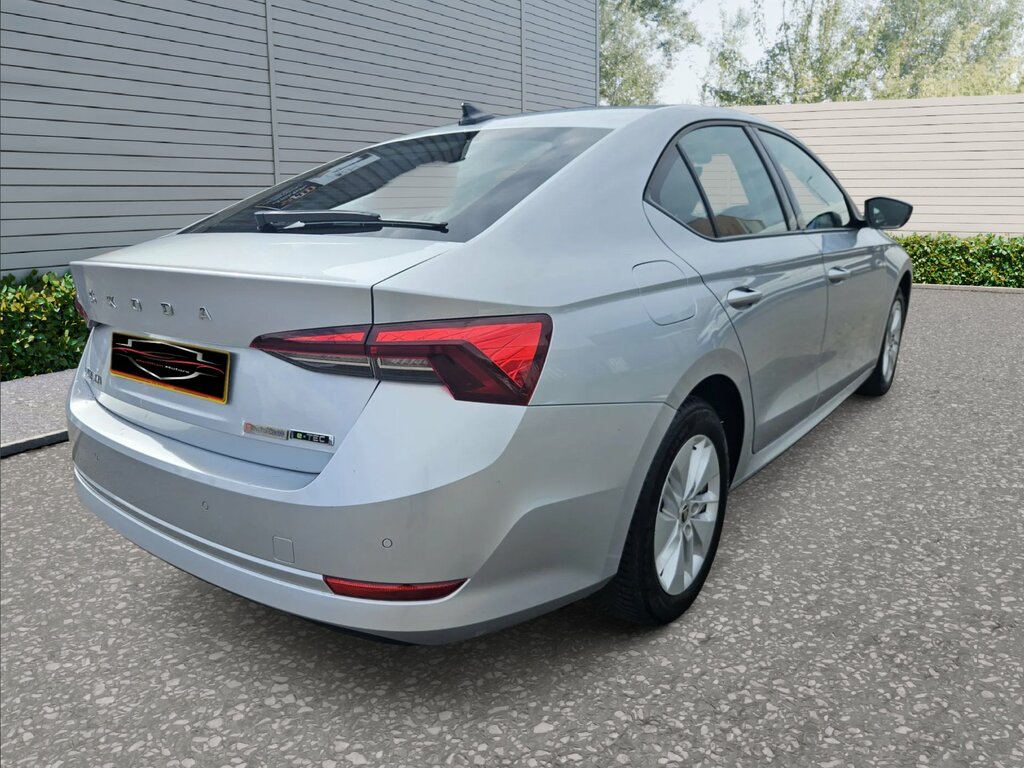 Skoda Octavia 1.0 Tsi E-tec Mhev Se Hatchback Hybrid Silver #5