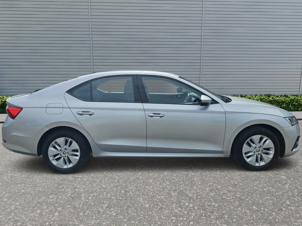 Skoda Octavia 1.0 Tsi E-tec Mhev Se Hatchback Hybrid Silver #4