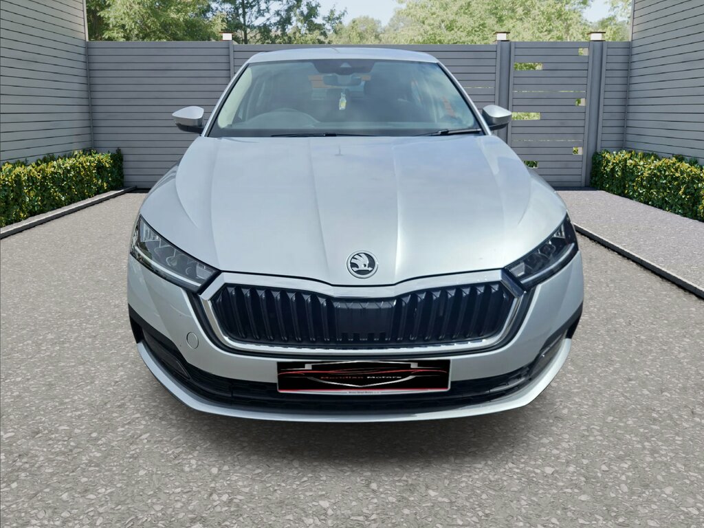 Skoda Octavia 1.0 Tsi E-tec Mhev Se Hatchback Hybrid Silver #2