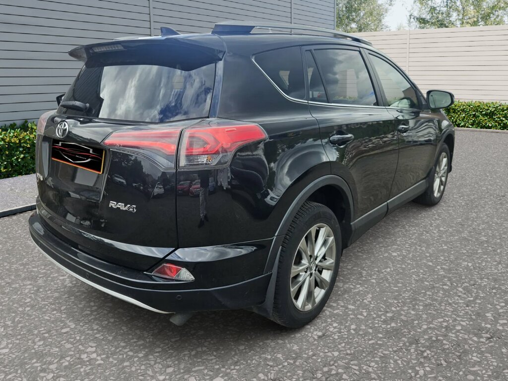 Toyota Rav 4 2.0 D-4d Excel Suv Euro 6 Ss SW66AKG Black #5