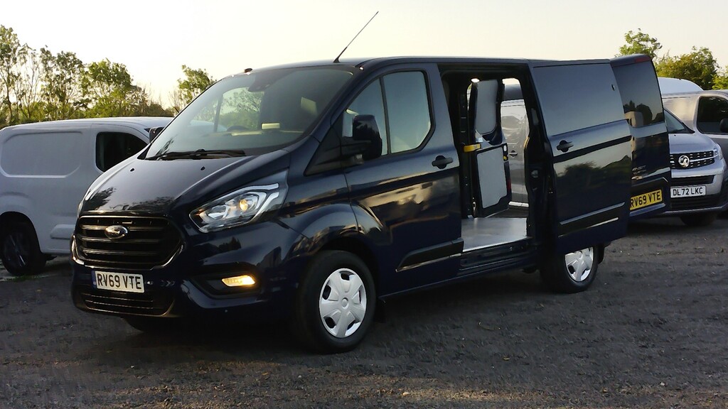 Ford Transit Custom 320 Trend L1 Swb In Dark Blue,air Conditioning,par RV69VTE  #4