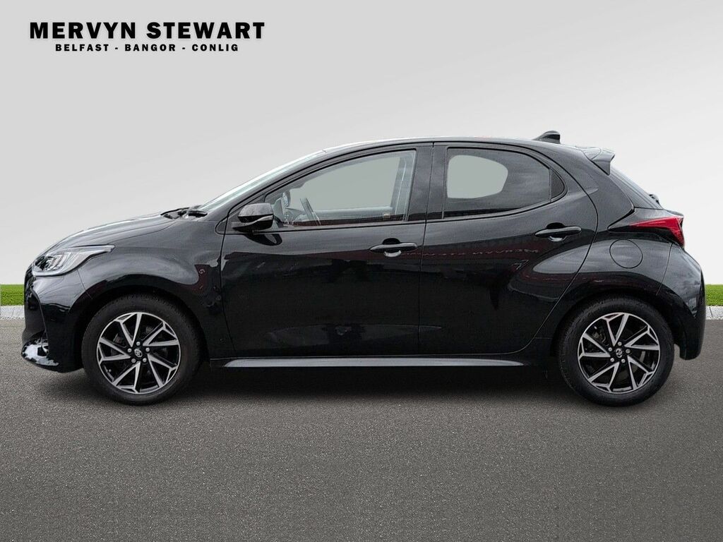 Toyota Yaris Design Hev Cvt YGZ4836 Black #5