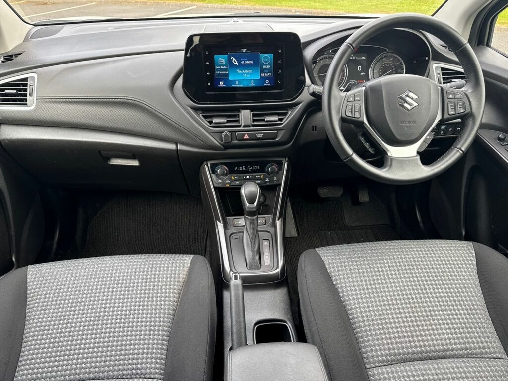 Suzuki S Cross Motion Hev KS25UYZ White #2
