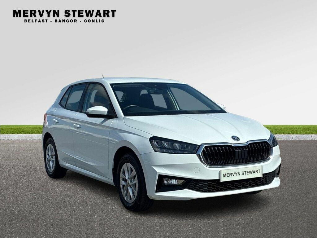 Skoda Fabia Se Comfort 1.0 Mpi 80 Ps 5G Man 2023 White