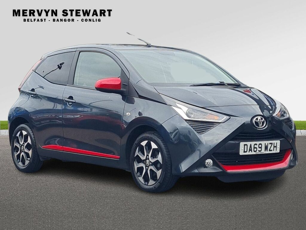 Toyota Aygo X X-trend Vvt-i Grey #4