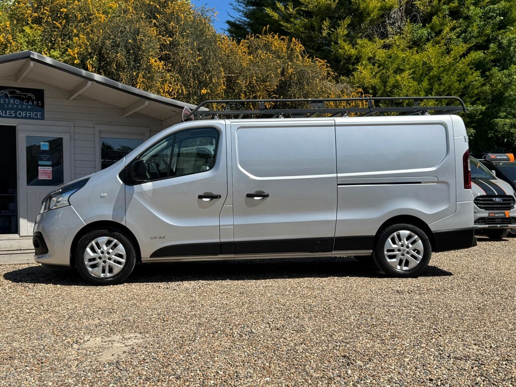 Renault Trafic 1.6 Dci Energy 29 Sport Nav Lwb Standard Roof Euro Silver #3