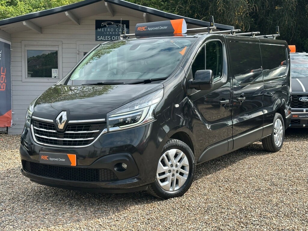 Renault Trafic 2.0 Dci Energy 30 Sport Lwb Standard Roof Euro 6 Black