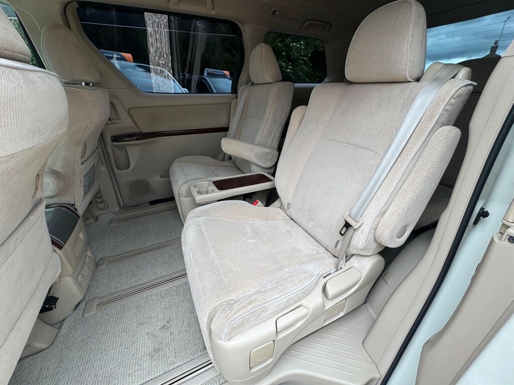 Toyota Alphard Mpv White #18