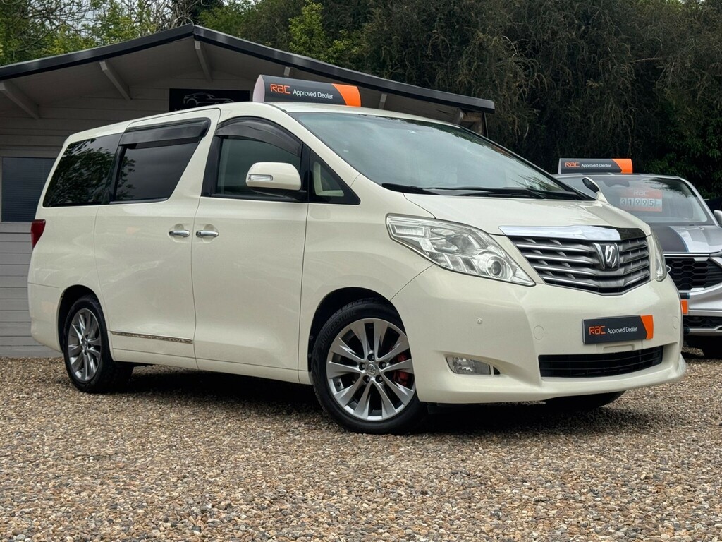 Toyota Alphard Mpv White