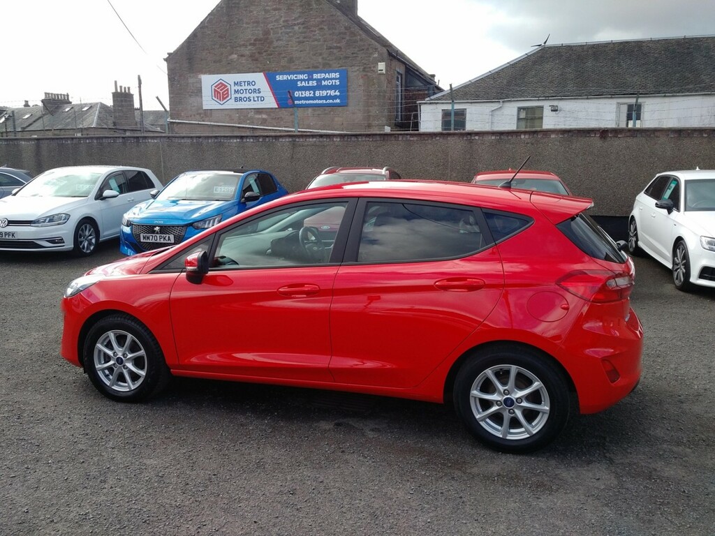 Ford Fiesta 1.0 T Ecoboost Zetec SN19VLK Red #3