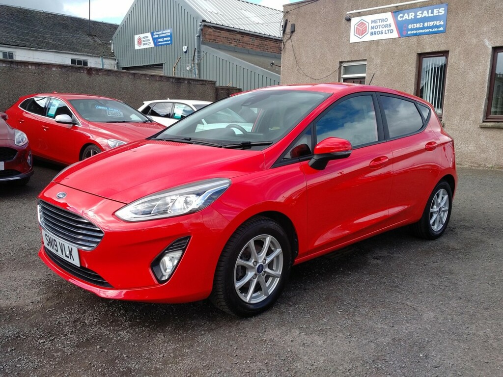 Ford Fiesta 1.0 T Ecoboost Zetec Red