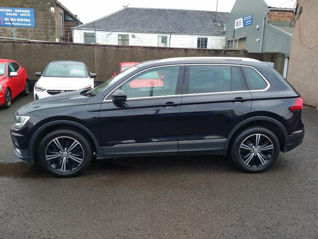 Volkswagen Tiguan 2.0 Tdi Bluemotion Tech Se Navigation KY66HCG Black #3