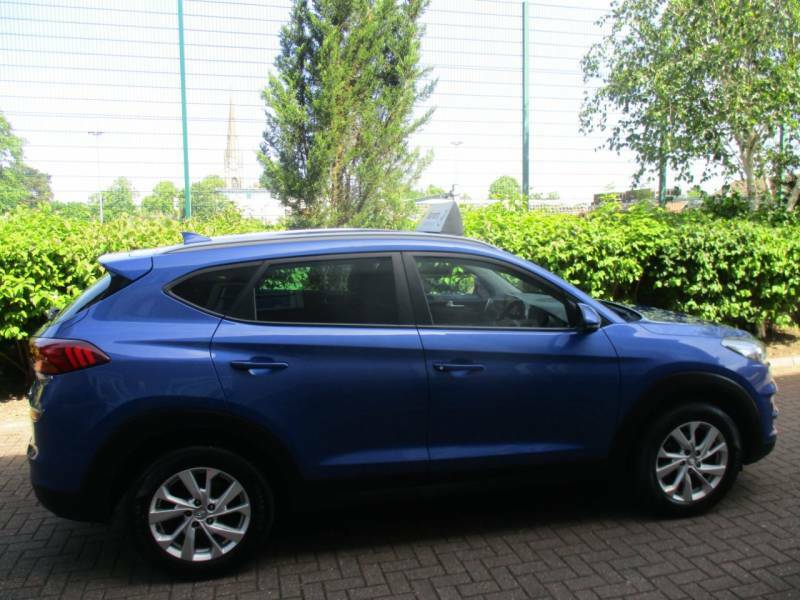 Hyundai Tucson 1.6 Gdi Se Nav 2Wd Fsh Satnav Bluetooth Alloys DU68WVE Blue #5