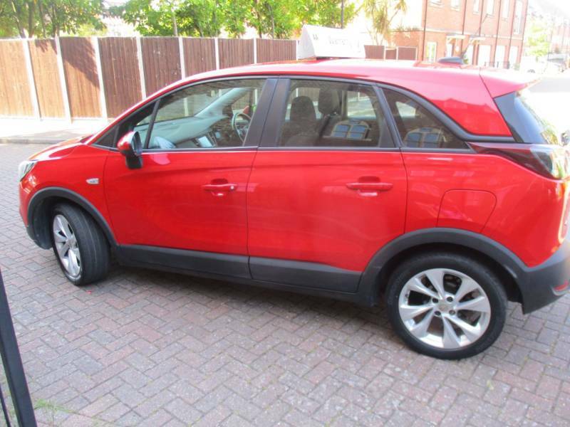 Vauxhall Crossland X 1.2 Se Just Been Serviced Bluetooth Alloys - 2 DT68GKY Red #2