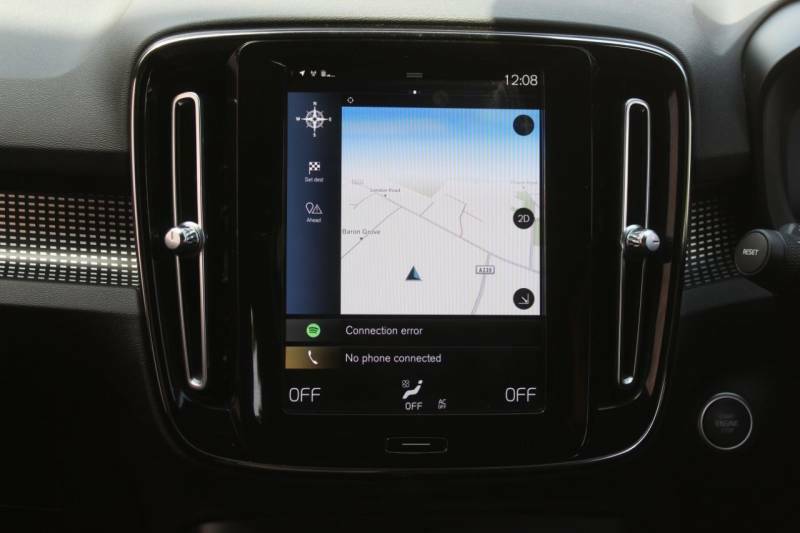 Volvo XC40 1.5 T5 Recharge Phev R Design - 2022 71 BL71MXP Black #2