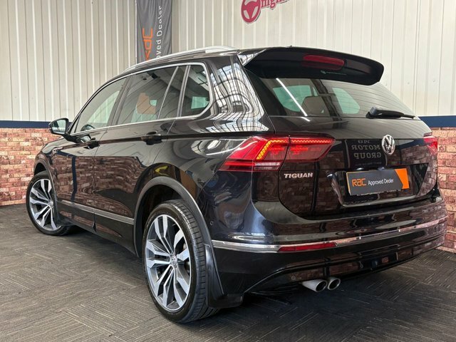 Volkswagen Tiguan 2.0 Tdi Bluemotion Tech R-line Suv Dsg PG17HWA Black #4