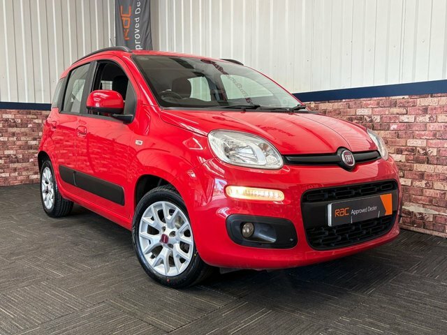 Fiat Panda 1.2 Lounge Hatchback Euro 6 69 Red #3