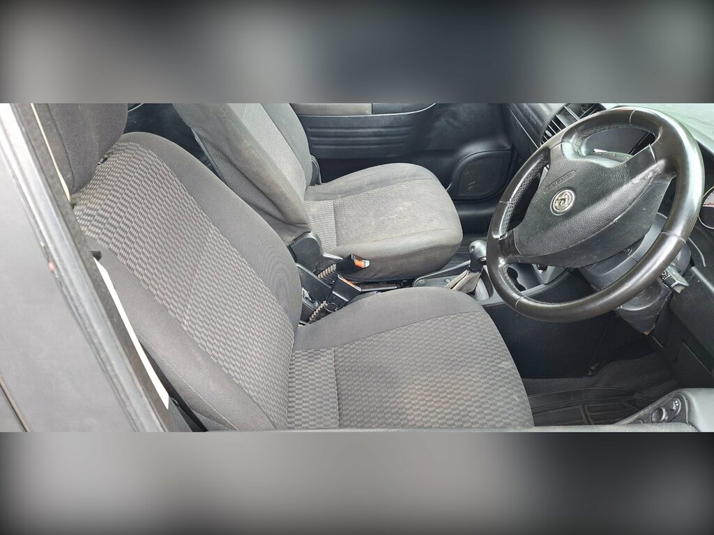 Vauxhall Zafira Mpv Silver #6