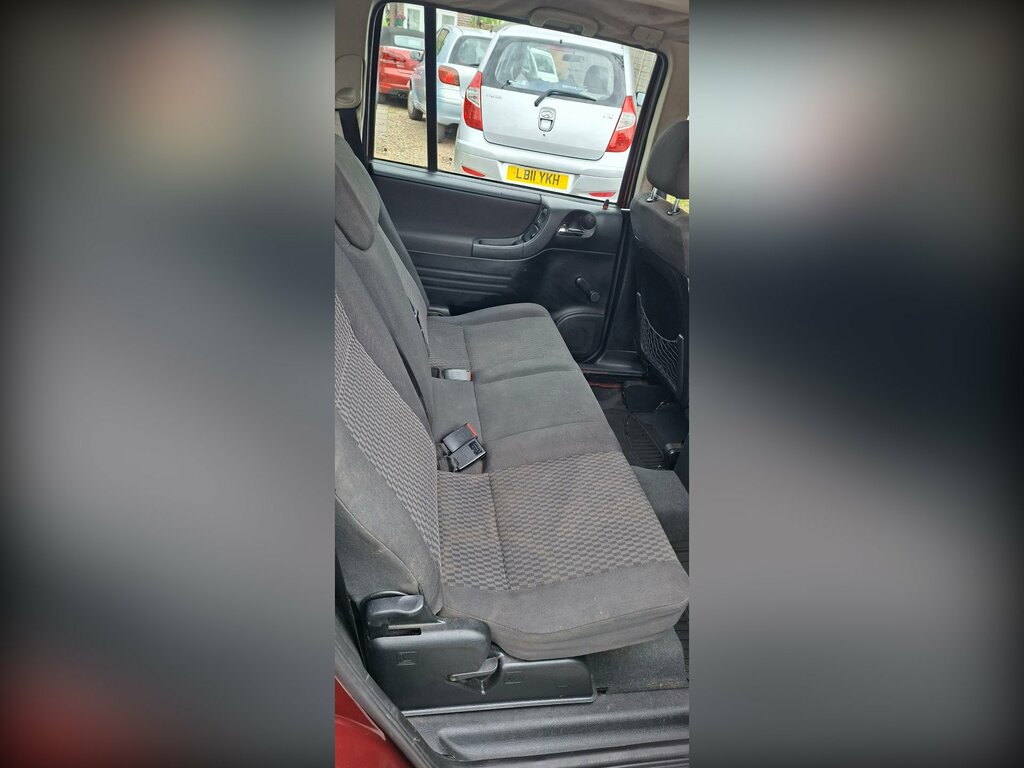 Vauxhall Zafira Mpv Silver #5