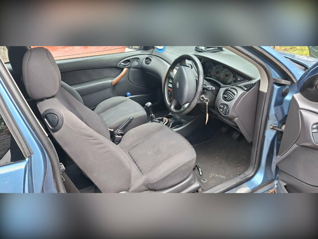 Ford Focus 1.6I 16V Zetec Hatchback 165 G Blue #3