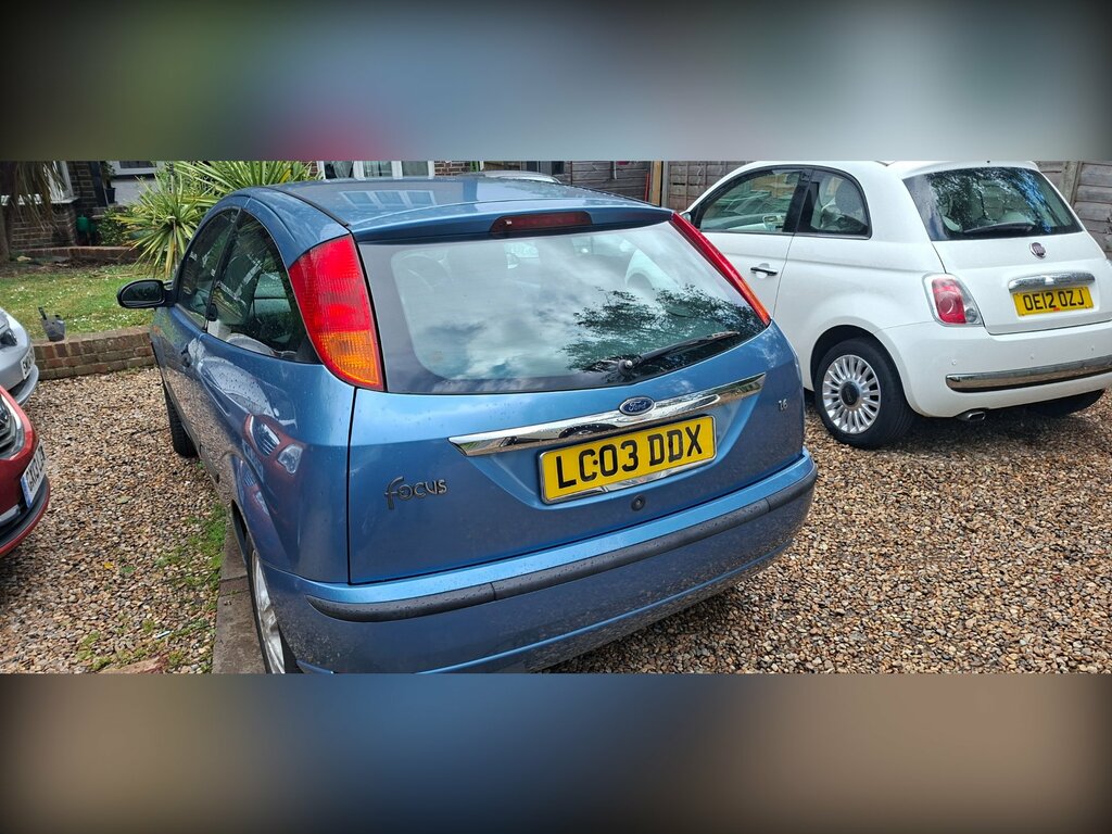 Ford Focus 1.6I 16V Zetec Hatchback 165 G Blue #5