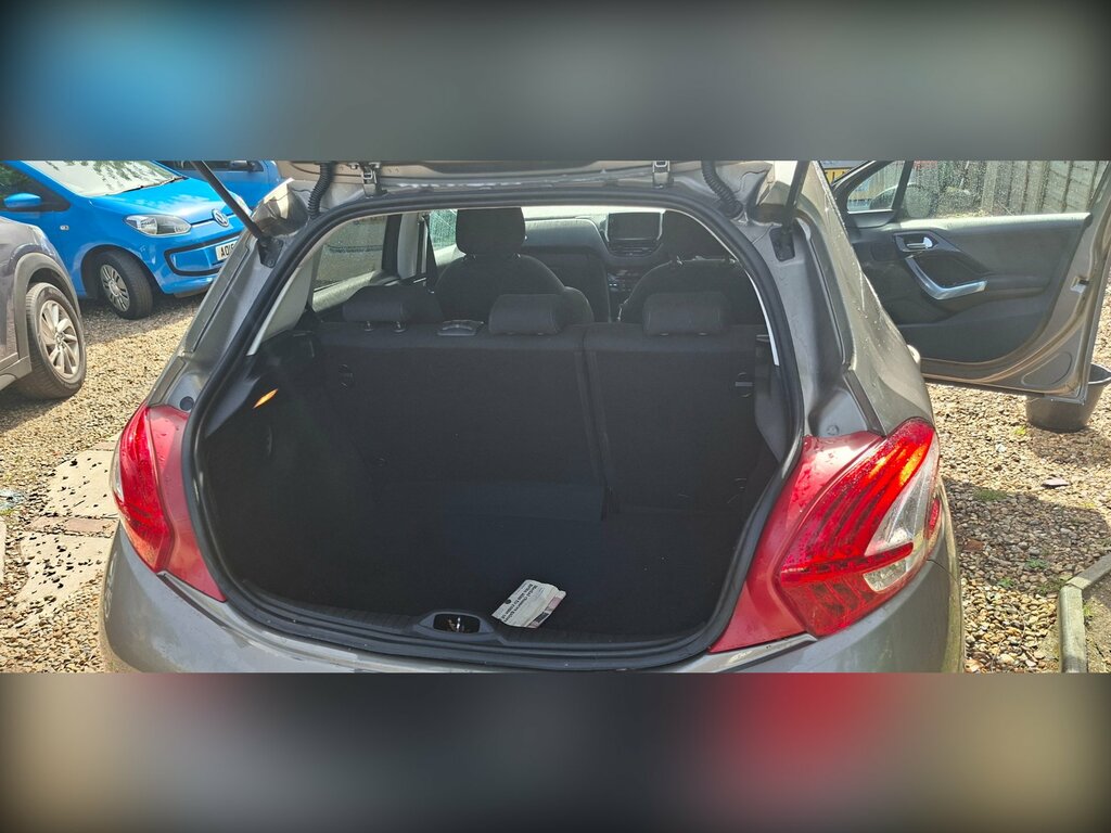 Toyota Urban Cruiser Hatchback D-4d 2010 Grey #2
