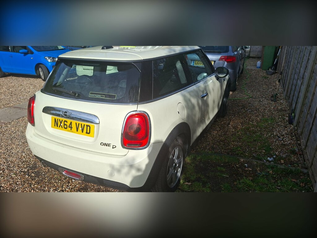 Mini Hatch 1.5 One D Hatchback Euro 6 Ss NX64VVD White #3