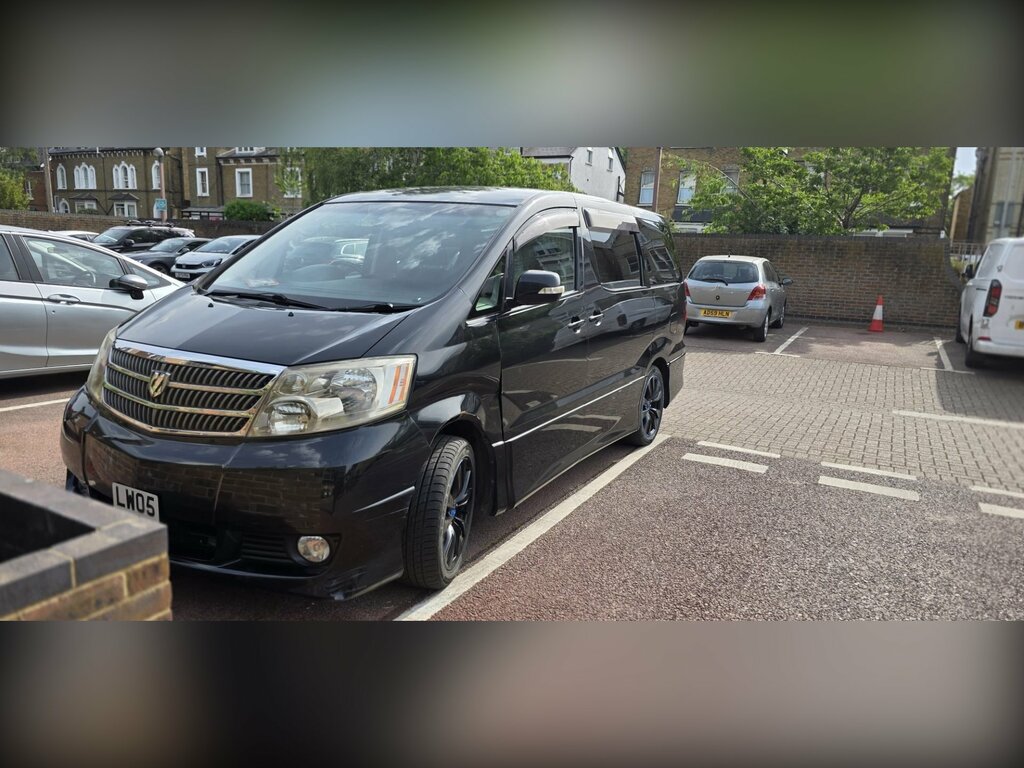 Toyota Alphard Mpv White #10