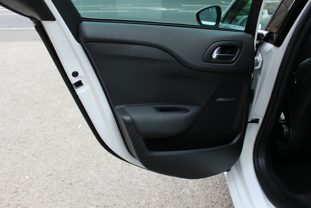 Citroen DS4 Dstyle 5-Door Silver #17