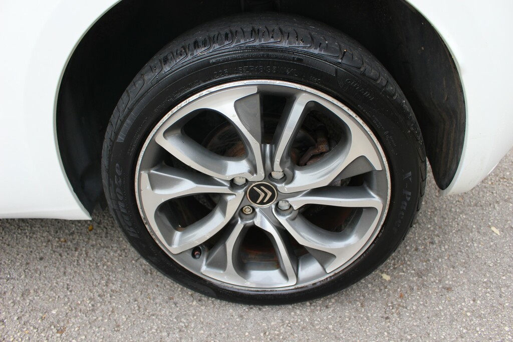 Citroen DS4 Dstyle 5-Door Silver #18