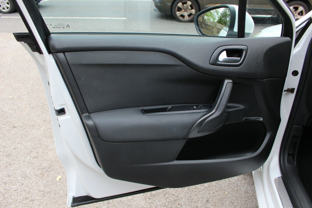 Citroen DS4 Dstyle 5-Door Silver #12