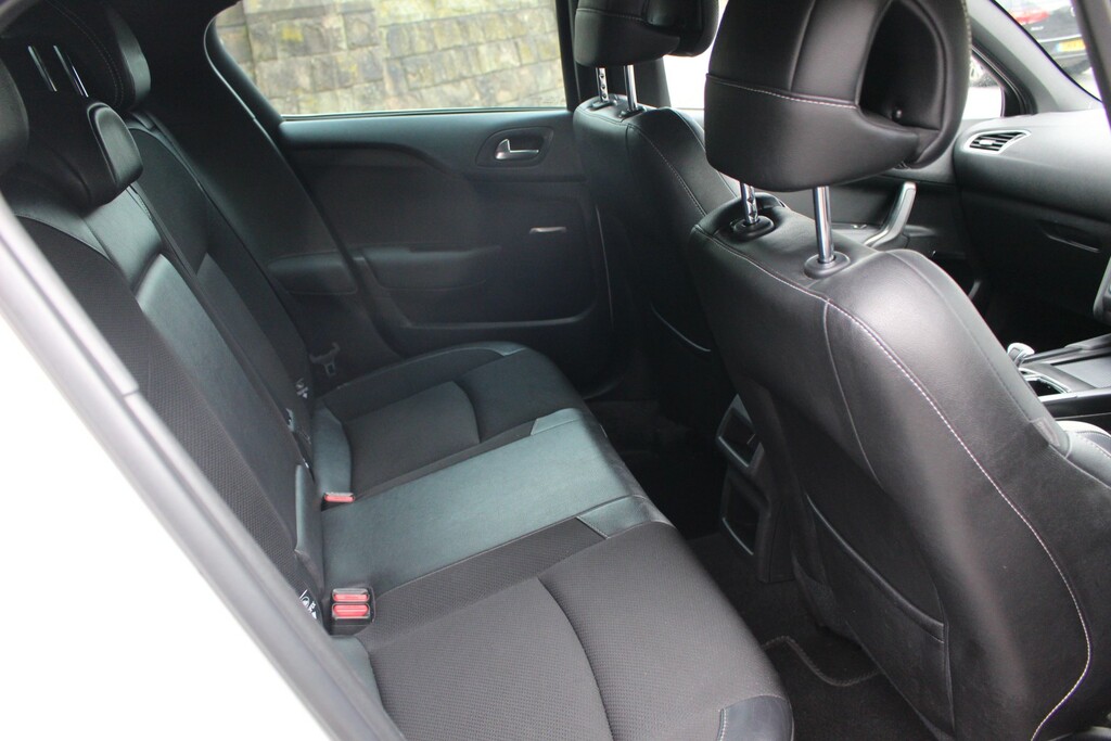 Citroen DS4 Dstyle 5-Door Silver #21