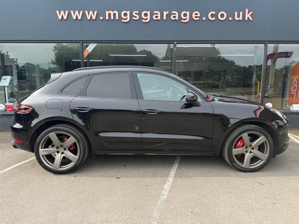 Porsche Macan 3.0T V6 Gts Suv Pdk 4Wd Euro 6 Ss 3 FE66YSM Black #5