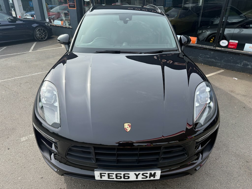 Porsche Macan 3.0T V6 Gts Suv Pdk 4Wd Euro 6 Ss 3 FE66YSM Black #4