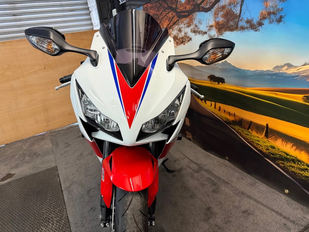 Honda  Petrol White #6