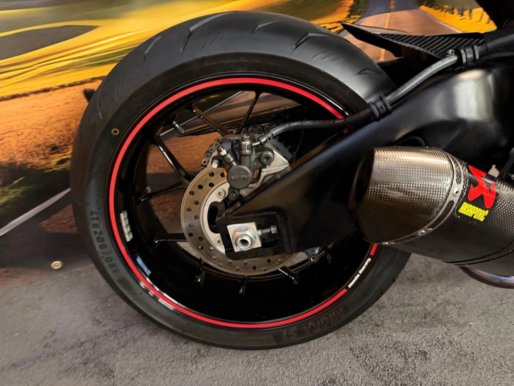 Honda  Ra-f Red #1