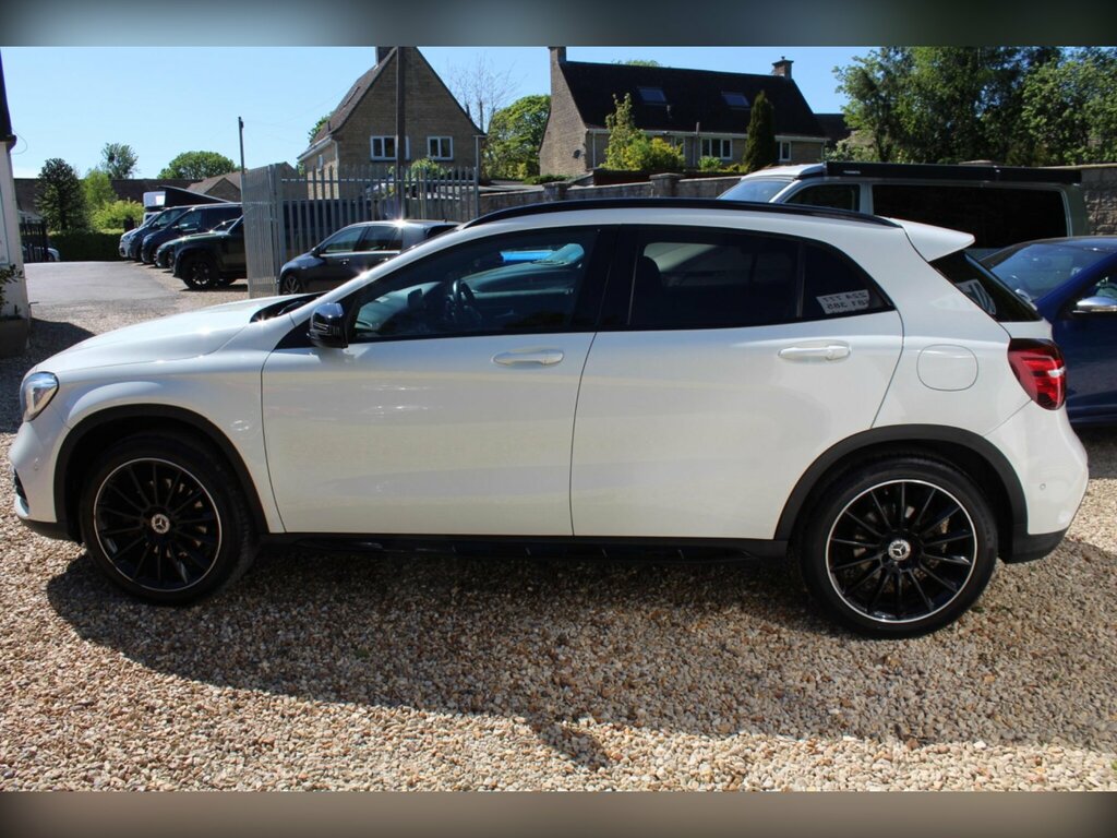 Mercedes-Benz GLA Class 2.1 Gla220d Amg Line Premium 7G-dct 4Matic Euro NU17AVK White #4