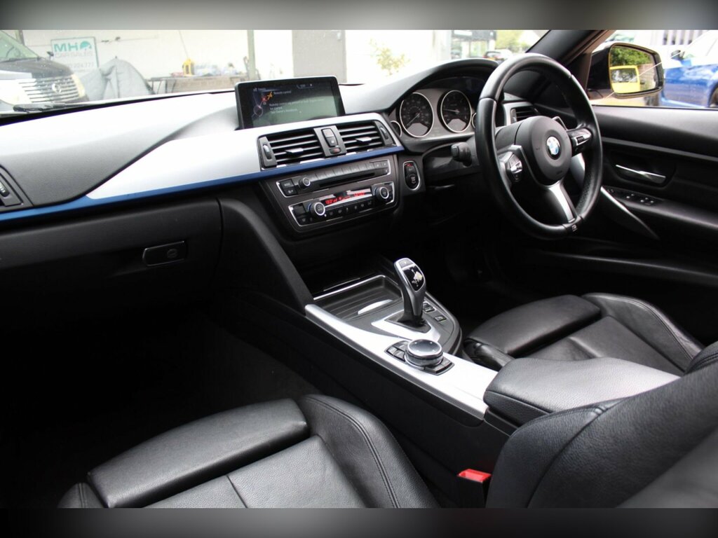 BMW 3 Series 3.0 330D M Sport Touring Euro 5 Ss YK63MZW White #2