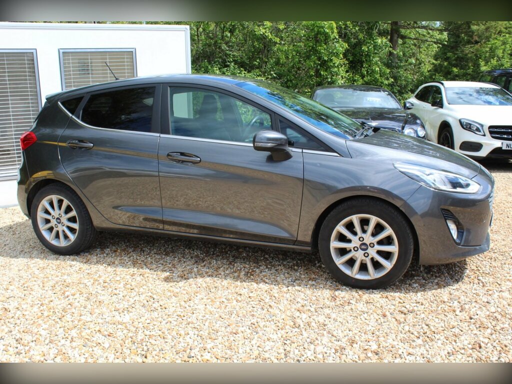 Ford Fiesta 1.0T Ecoboost Titanium Euro 6 Ss VO67WXJ Grey #3