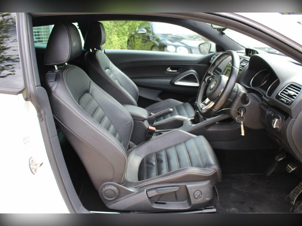 Volkswagen Scirocco 2.0 Tdi Bluemotion Tech R-line Euro 6 Ss KS65ATN White #5