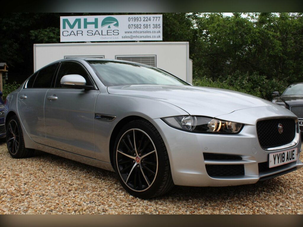 Jaguar XE 2.0D Prestige Euro 6 Ss YY18AUE Silver #4