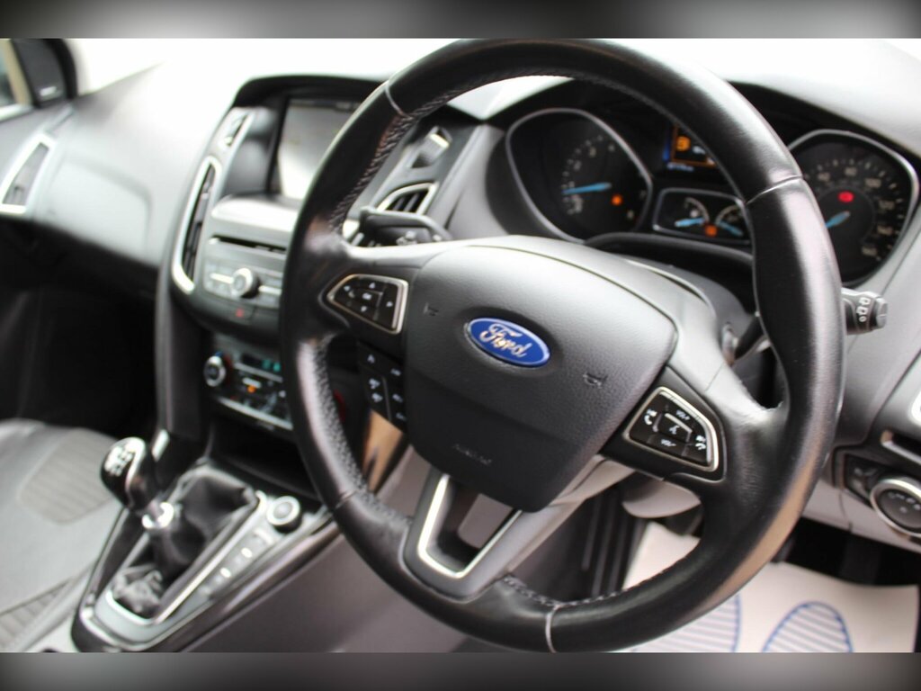 Ford Focus 1.5T Ecoboost Titanium X Euro 6 Ss OU65TWN Grey #6