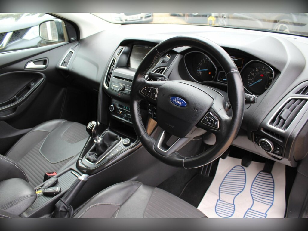 Ford Focus 1.5T Ecoboost Titanium X Euro 6 Ss OU65TWN Grey #2